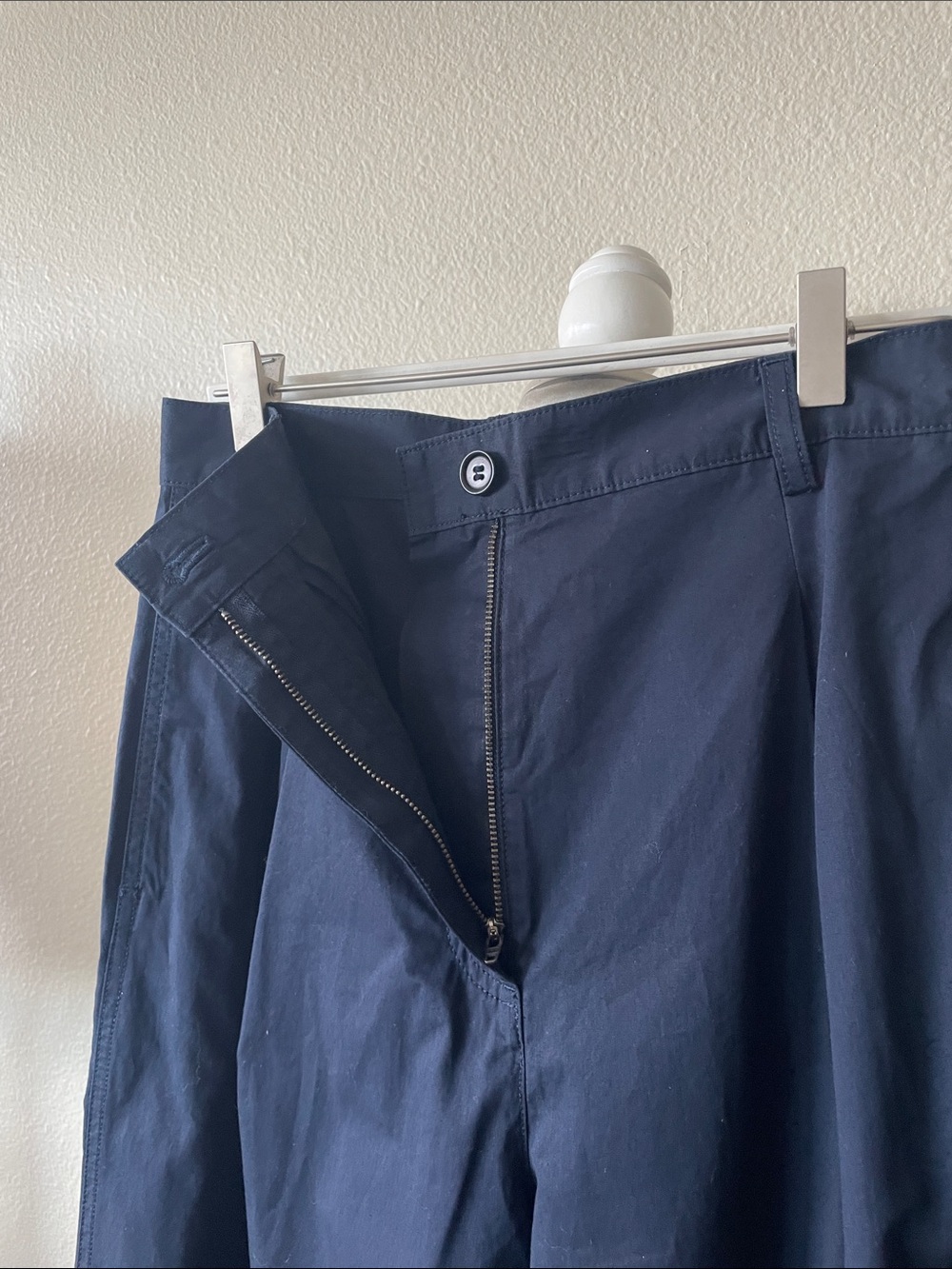 COS Navy Cotton Cropped Barrel Leg Utility Pants EU 34 - Picture 5 of 9
